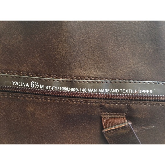 Boots - Picture 5 of 6